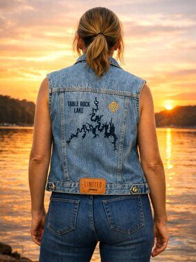 Table Rock Lake Upcycled Denim Vest Painted Sleeveless Jacket Junior Size 14